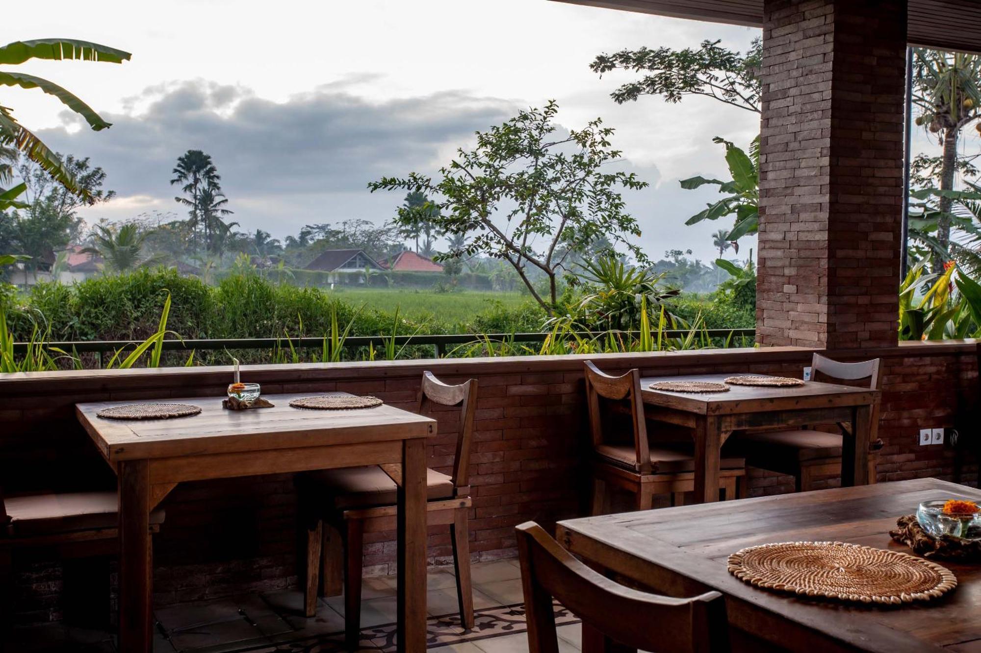 Paon Desa Ubud ภายนอก รูปภาพ