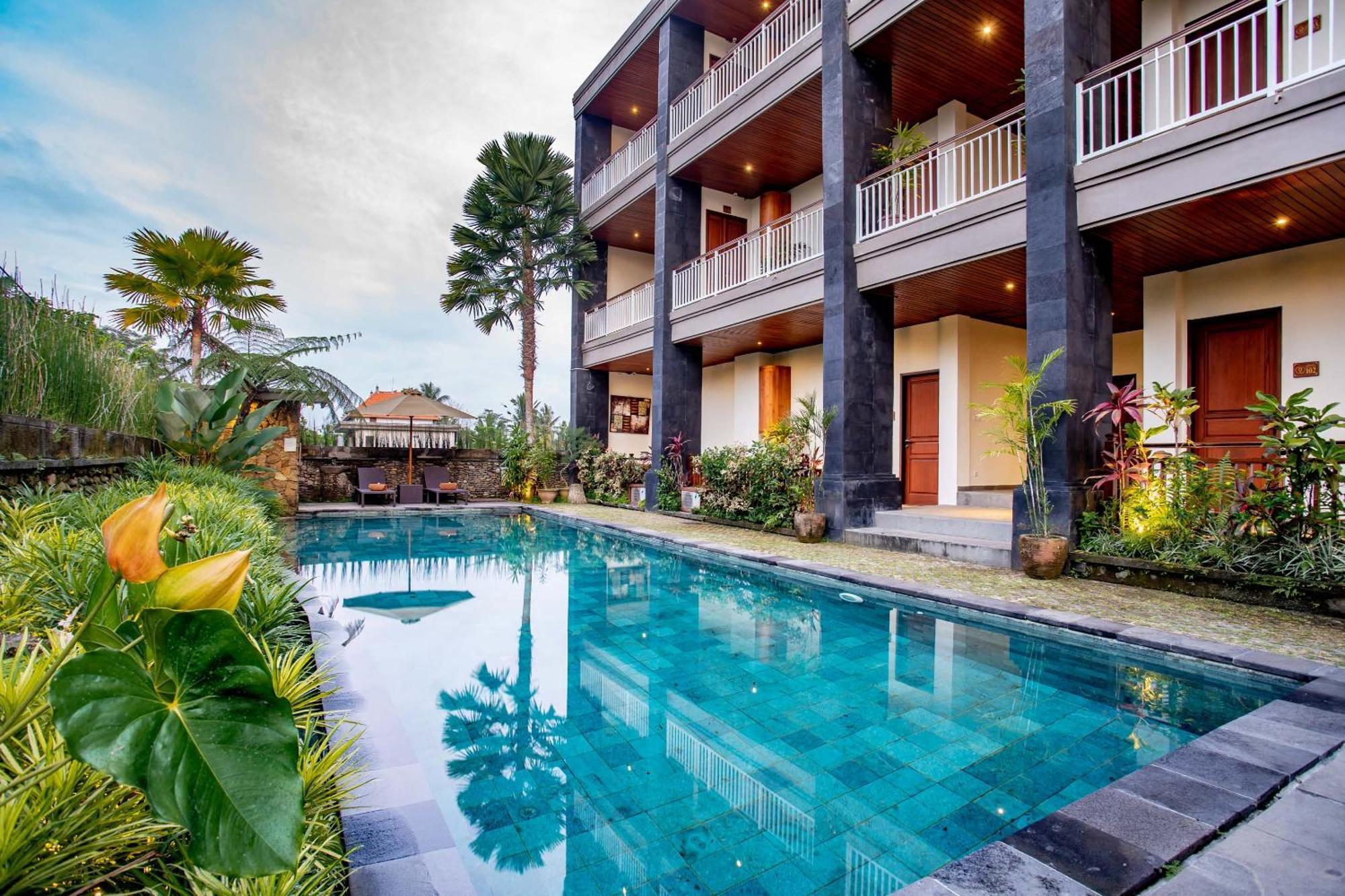 Paon Desa Ubud ภายนอก รูปภาพ