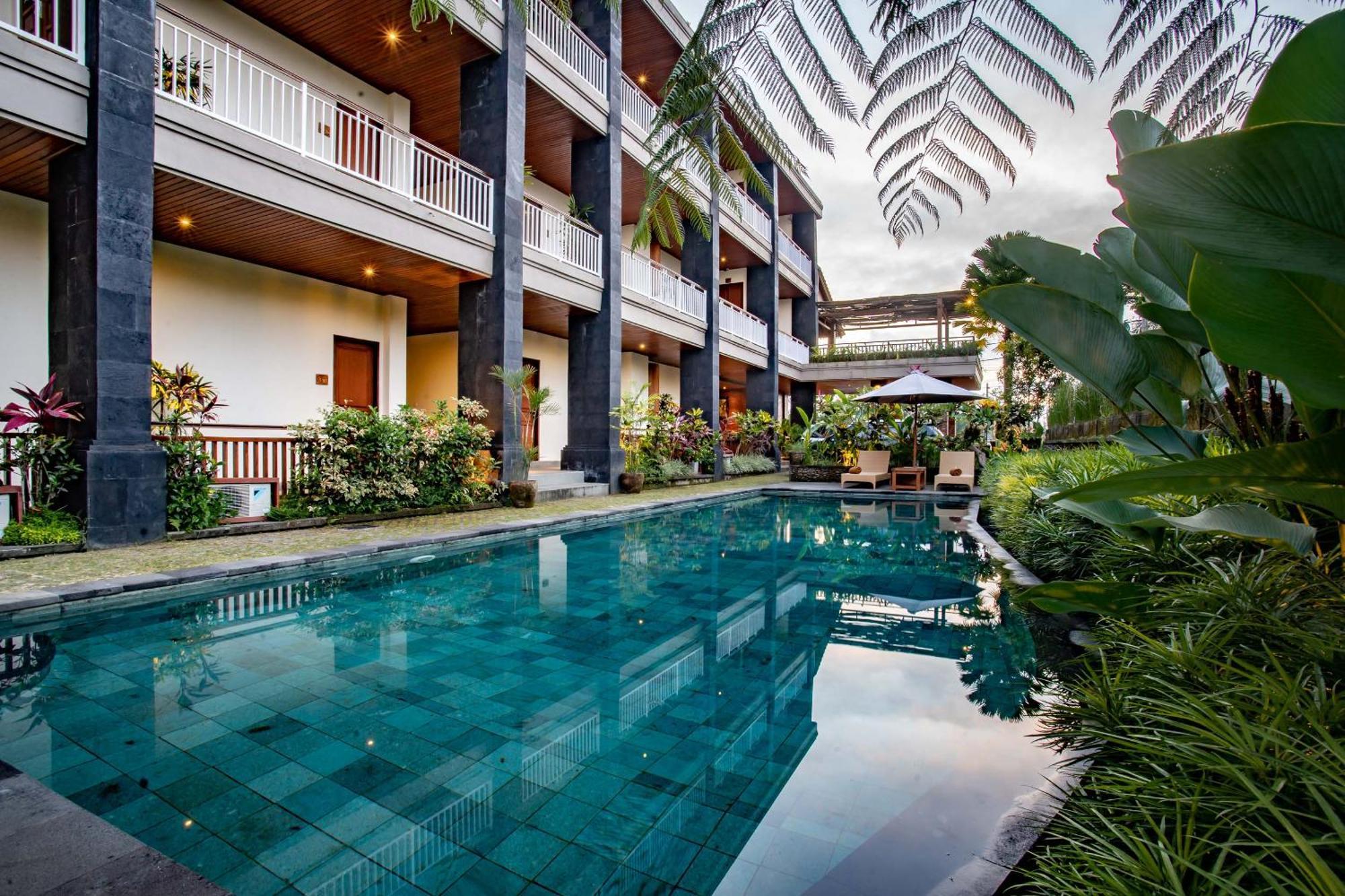Paon Desa Ubud ภายนอก รูปภาพ